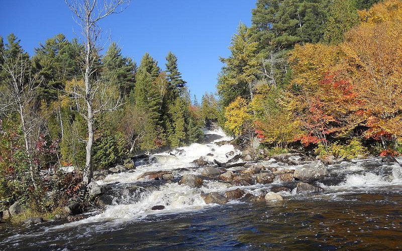 Ragged Falls